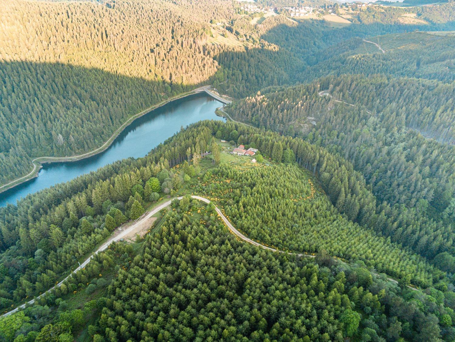 La Fortance Paradis Naturel - Proche De La Ville Planfoy Luaran gambar